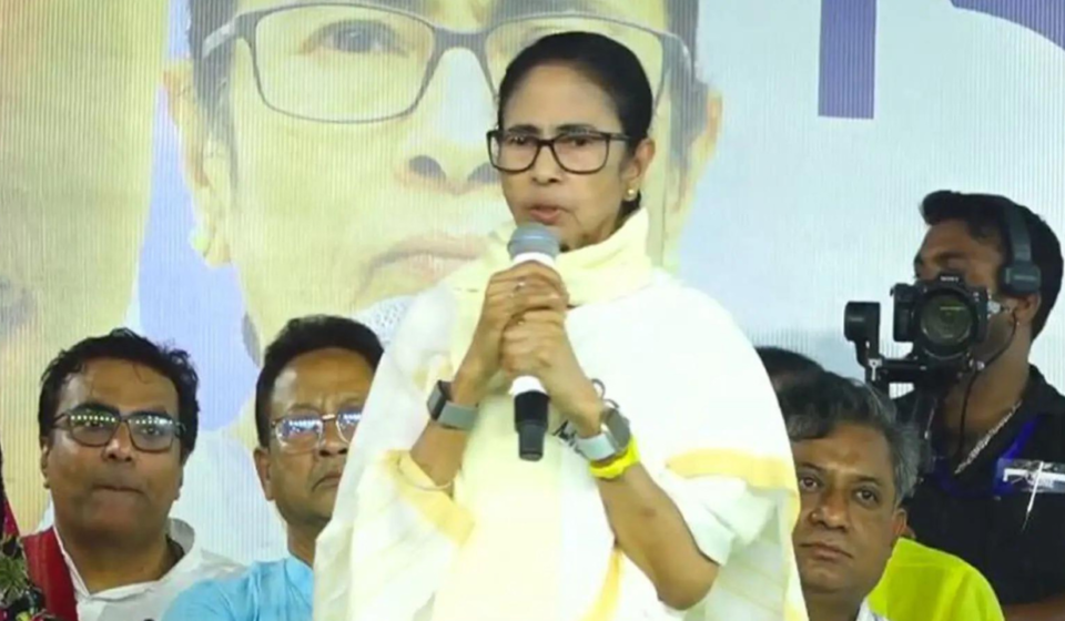 TMC turmoil deepens: 20 MPs send letter to Lok Sabha Speaker 'wanting to ally with NDA'