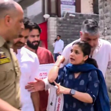Iltija faces FIR, questioning over 'assault' on cop, accuses police of manhandling; Omar calls it 'fixed match'