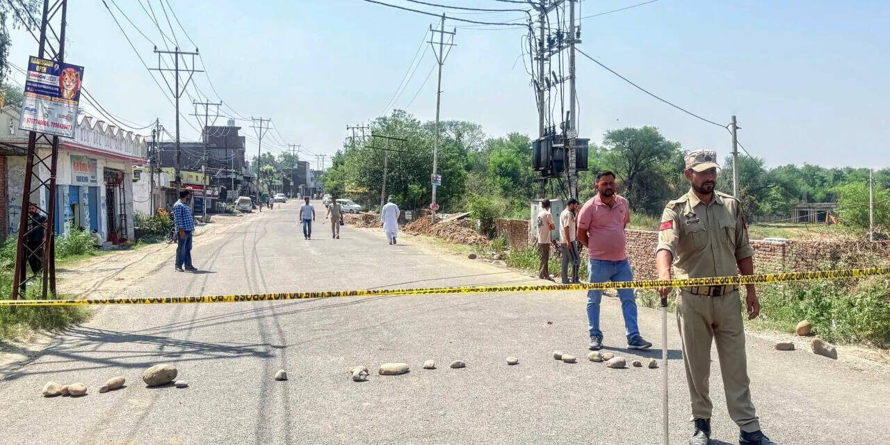 J&K SIA reopens probe into 1990 killings of Kashmiri Pandit poet, nurse