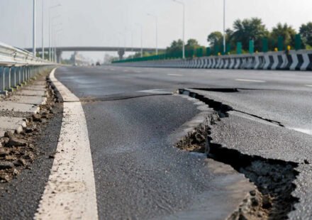 'Slippages reveal design flaw on Kanpur-Lucknow e-way'