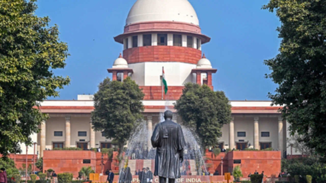 ‘No illegal detentions, restore internet, metro services’: Supreme Court after Delhi protest crackdown – top quotes